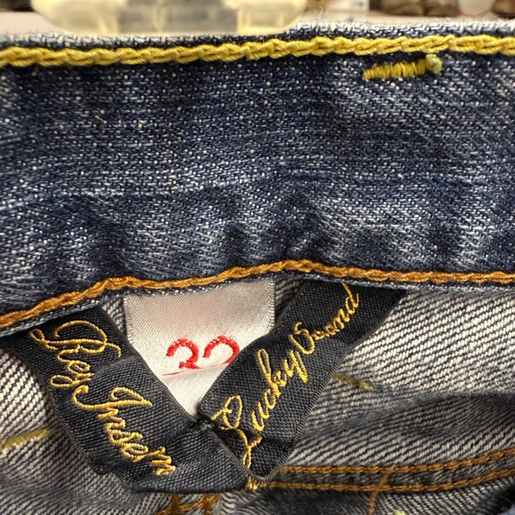 Lucky Brand 361 Vintage Straight Men's Blue Distressed Jeans 32 Waist - Picture 9 of 13